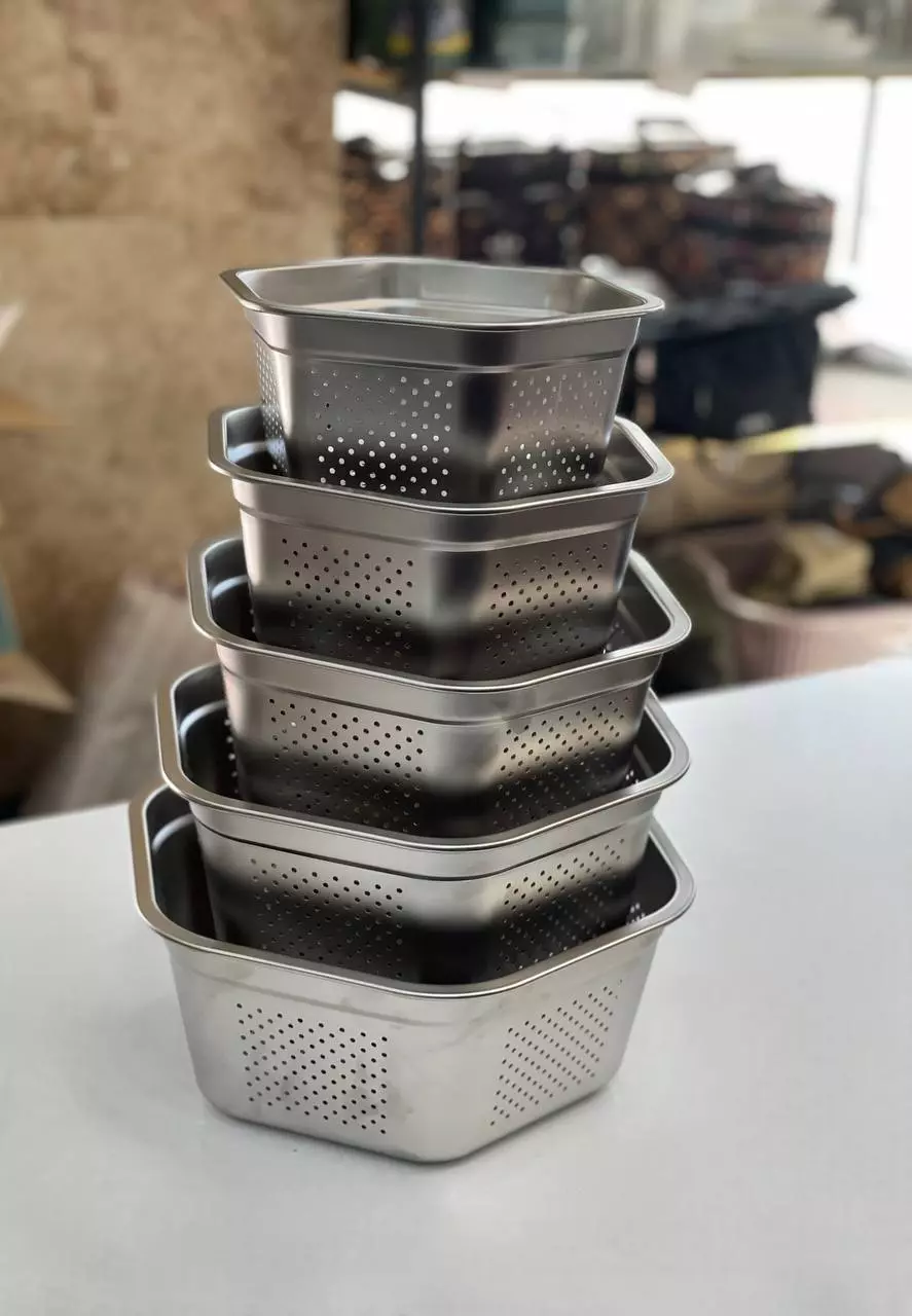 آبکش شش گوش سایز ۲۰ استیل یونیک