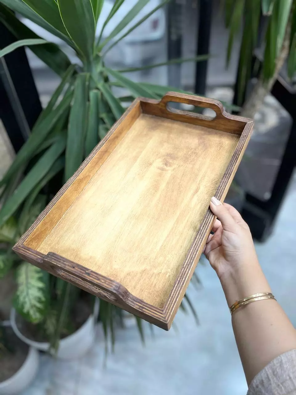 سینی چوبی مستطیل لبه دار دسته دار ۳۴۱۰