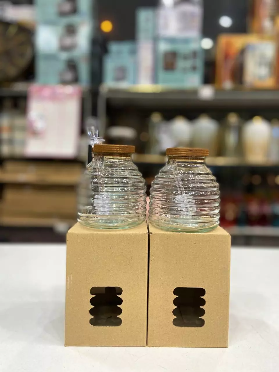 عسل خوری جنوا