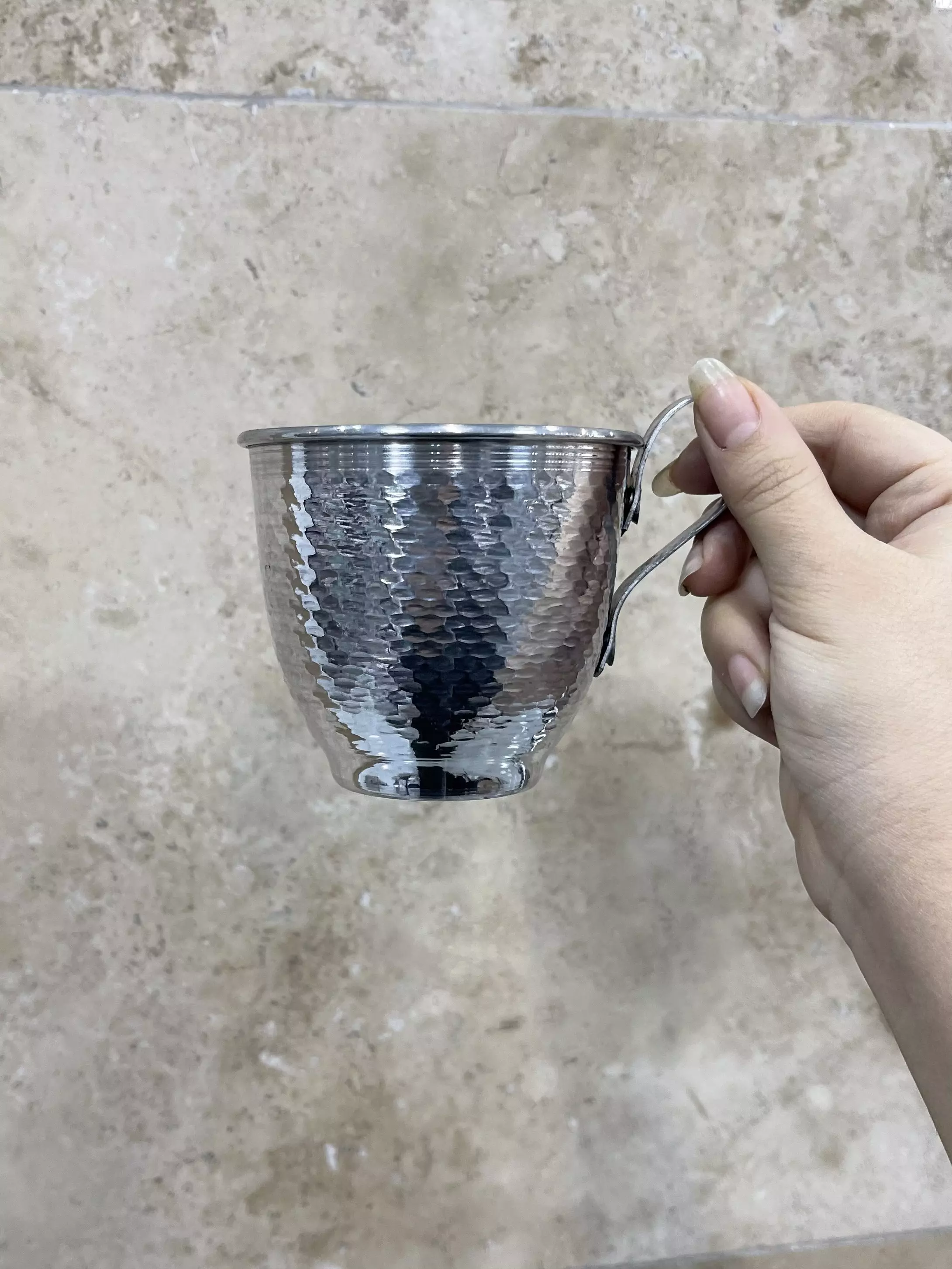 لیوان روی دسته دار