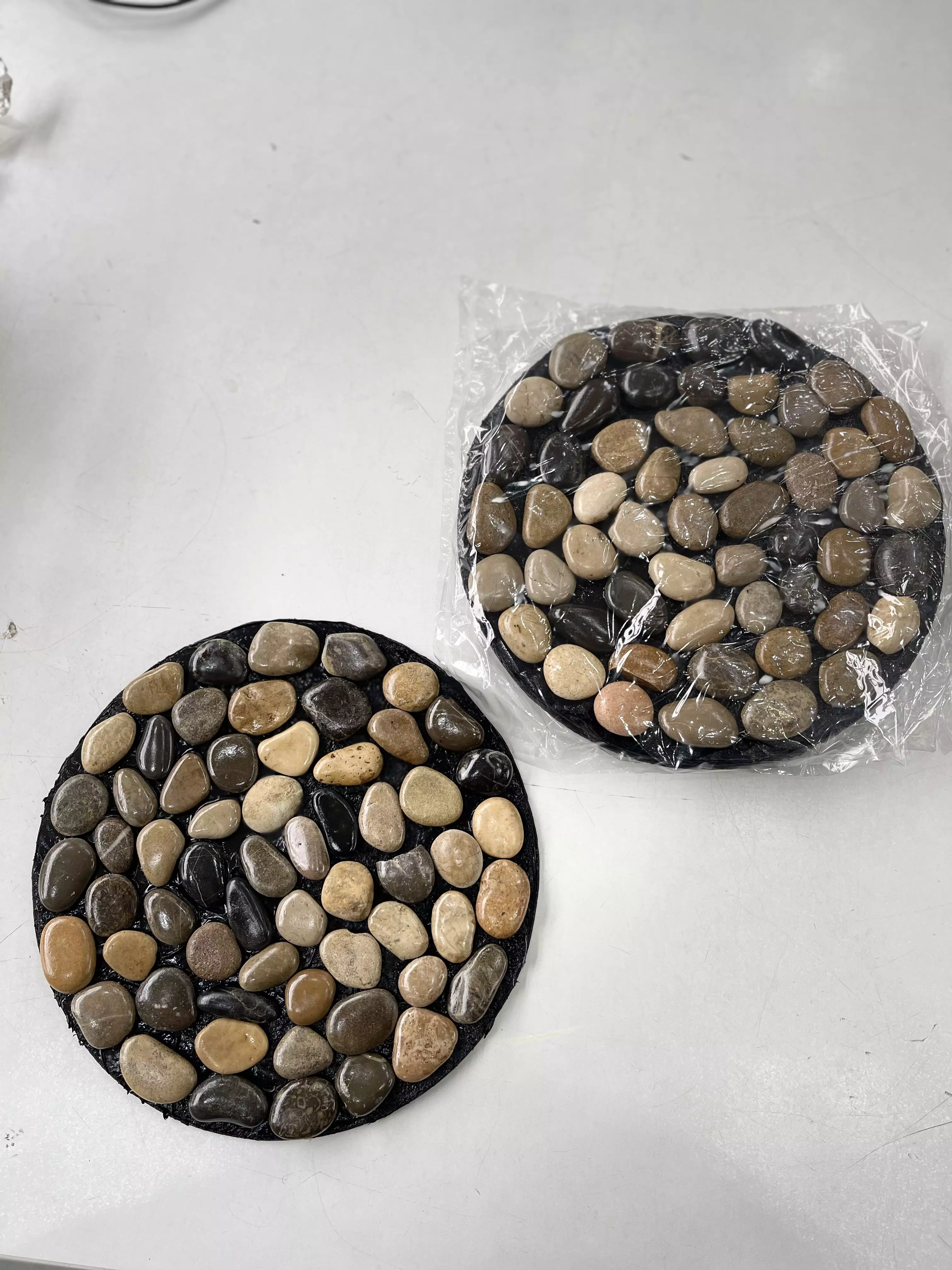 زیر دیگی سنگی کف چرمی