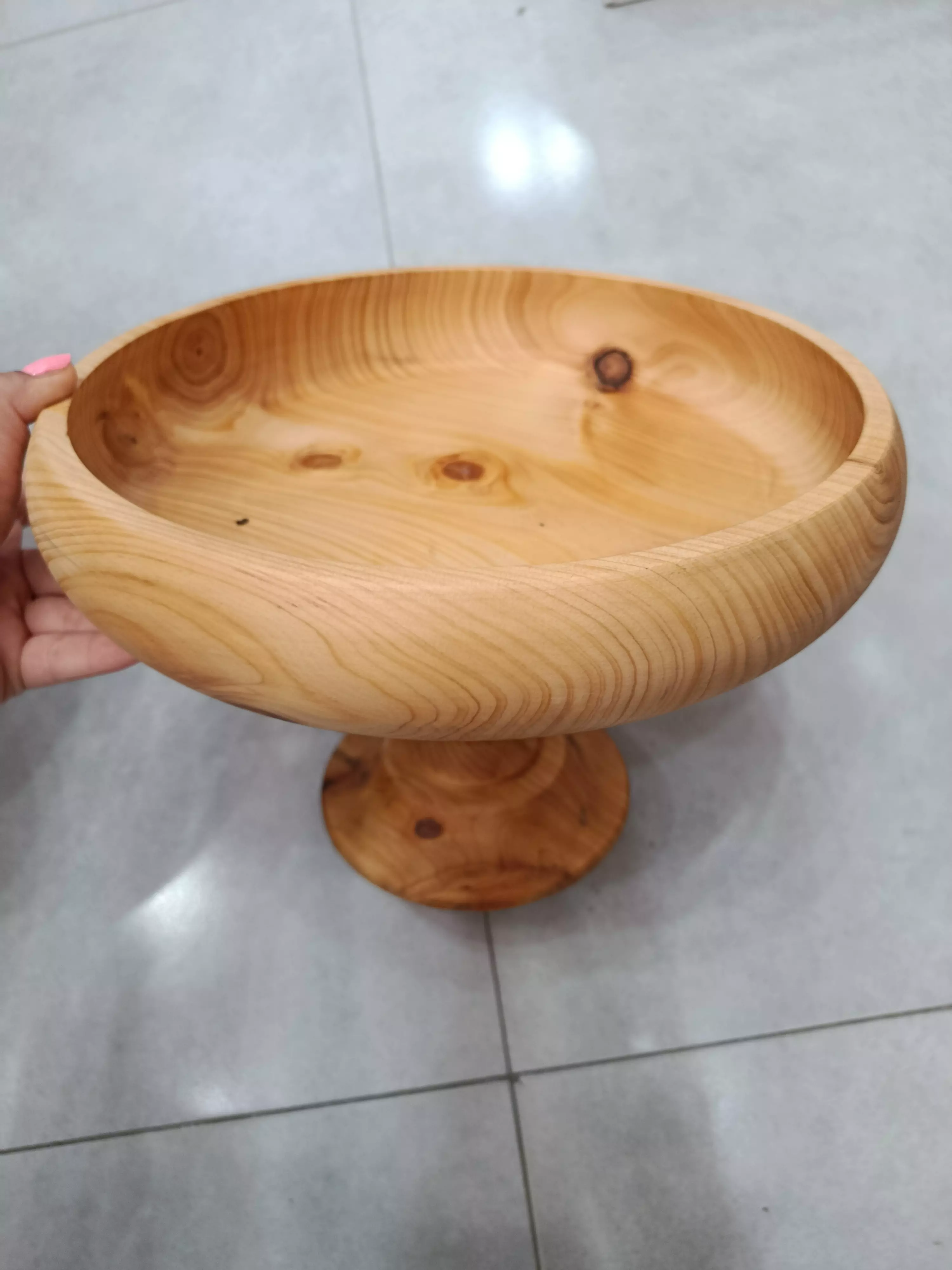 میوه خوری پایه دار
