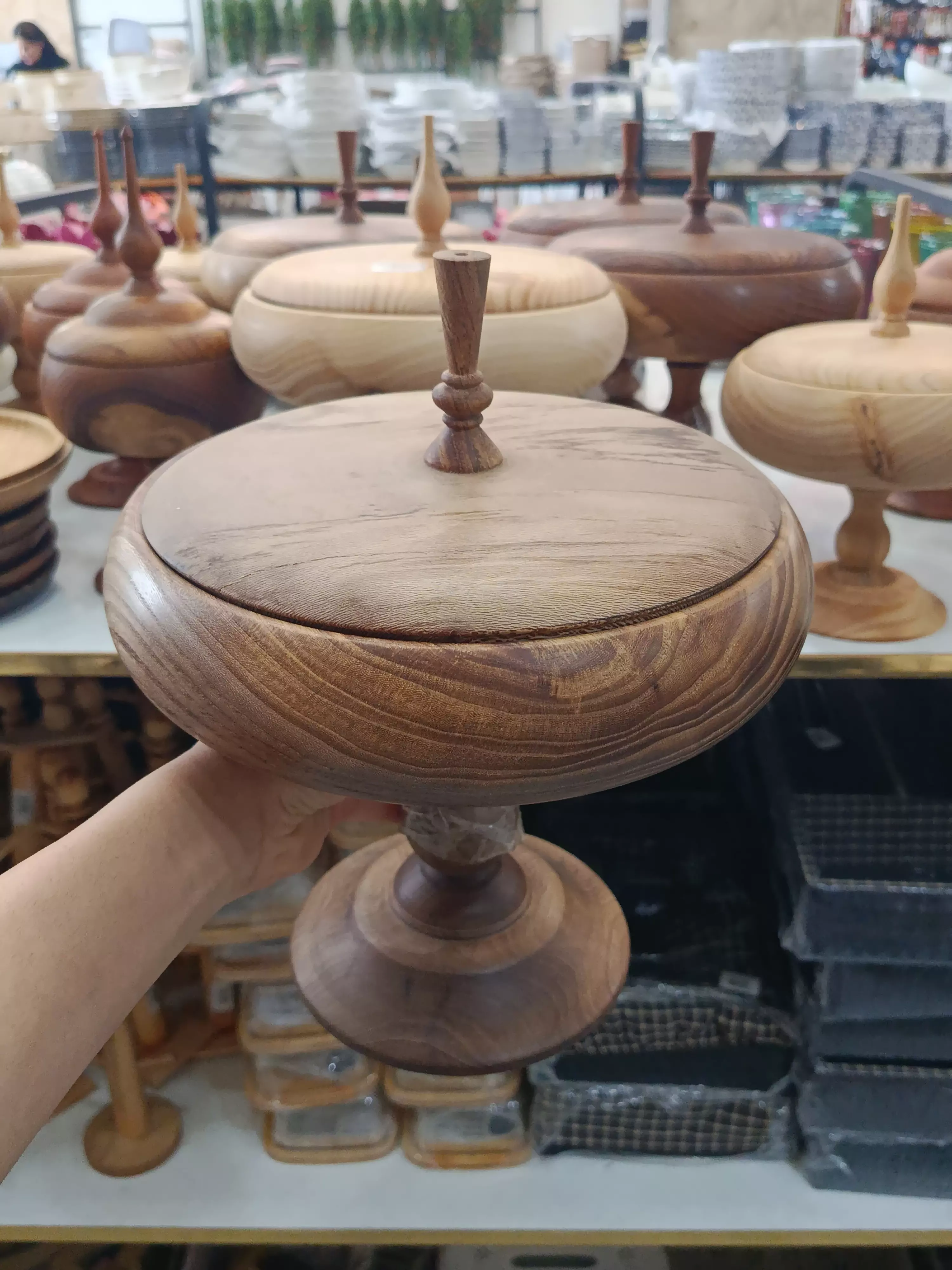 اجیل خوری پایه دار 25سانت چوبی