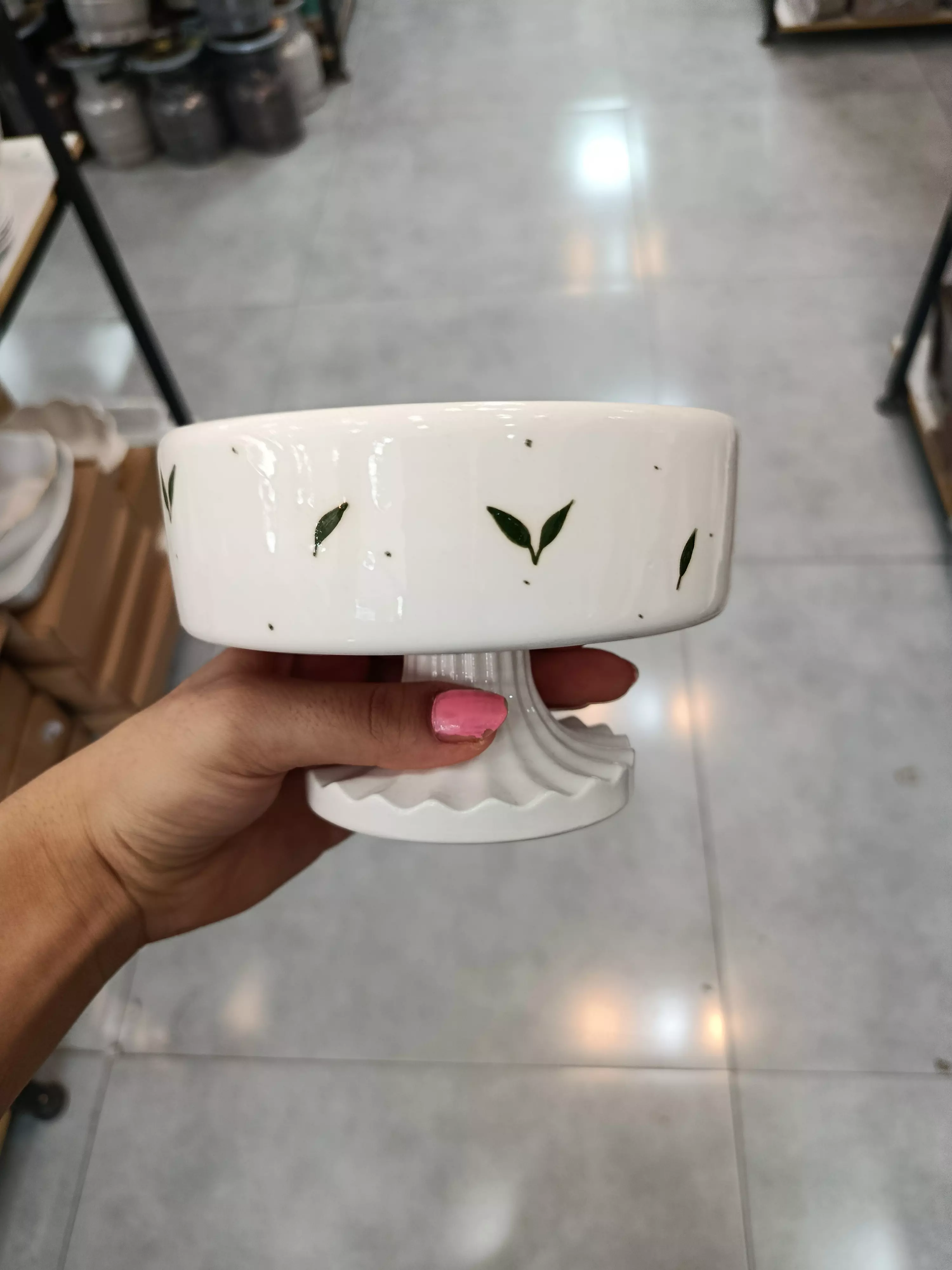 پذیرایی پایه دار کوچک جدید