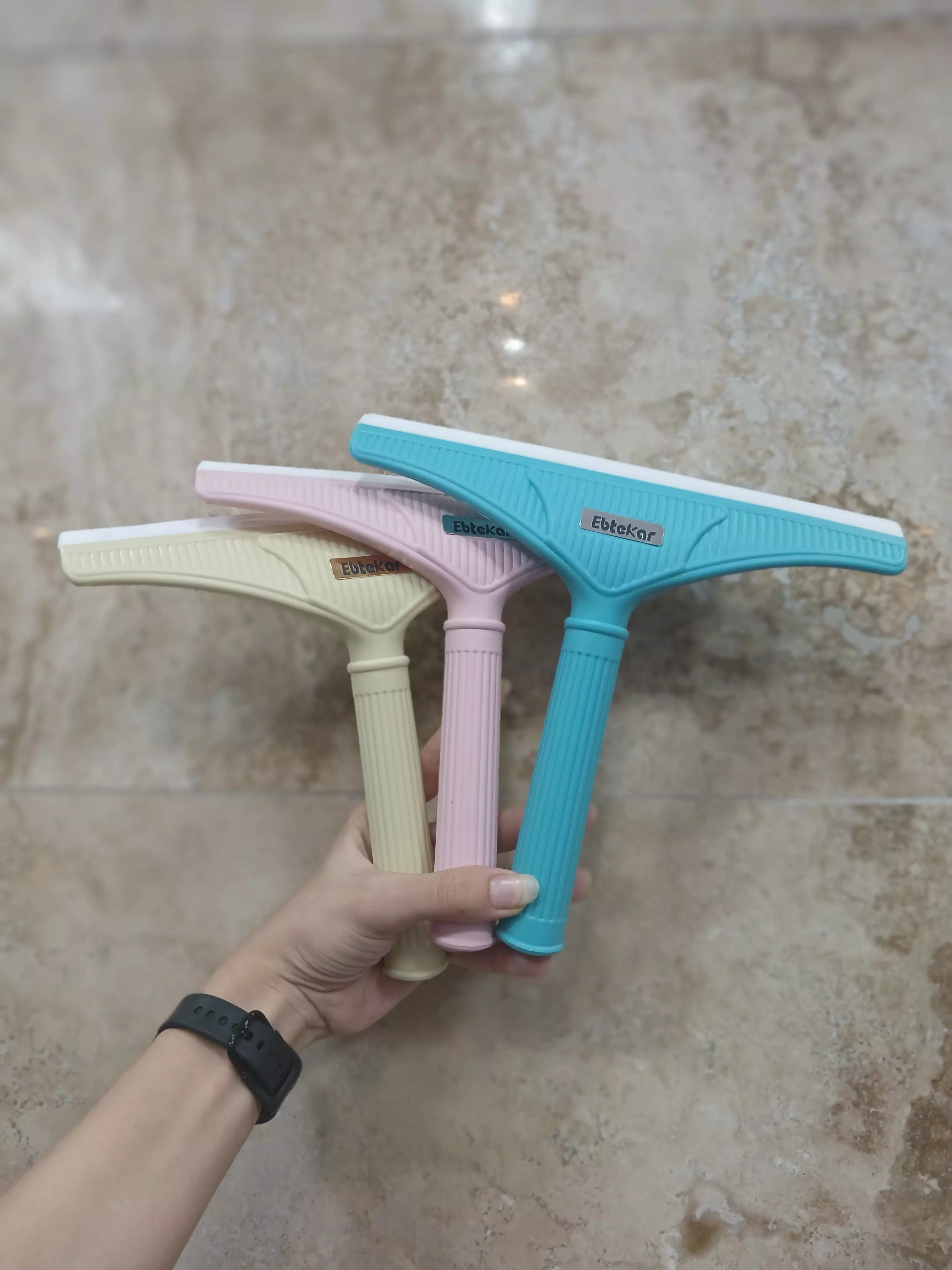شیشه پاک کن گرافیک کوچک ابتکار