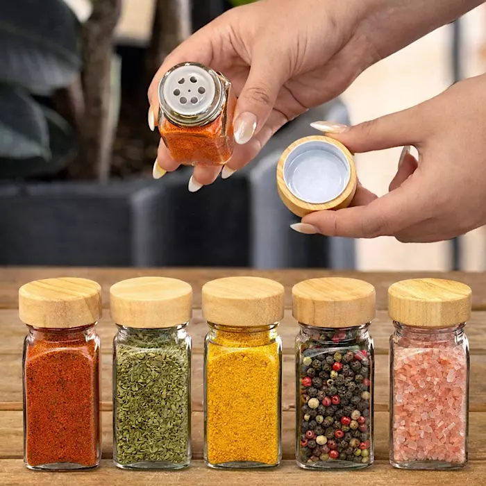 درب مک کارتی چوبی