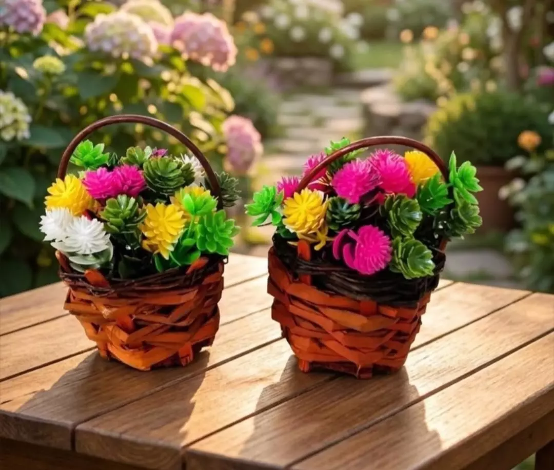 سبد گل حصیری