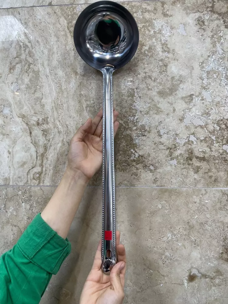 ملاقه ۴۰ سانتی بزرگ