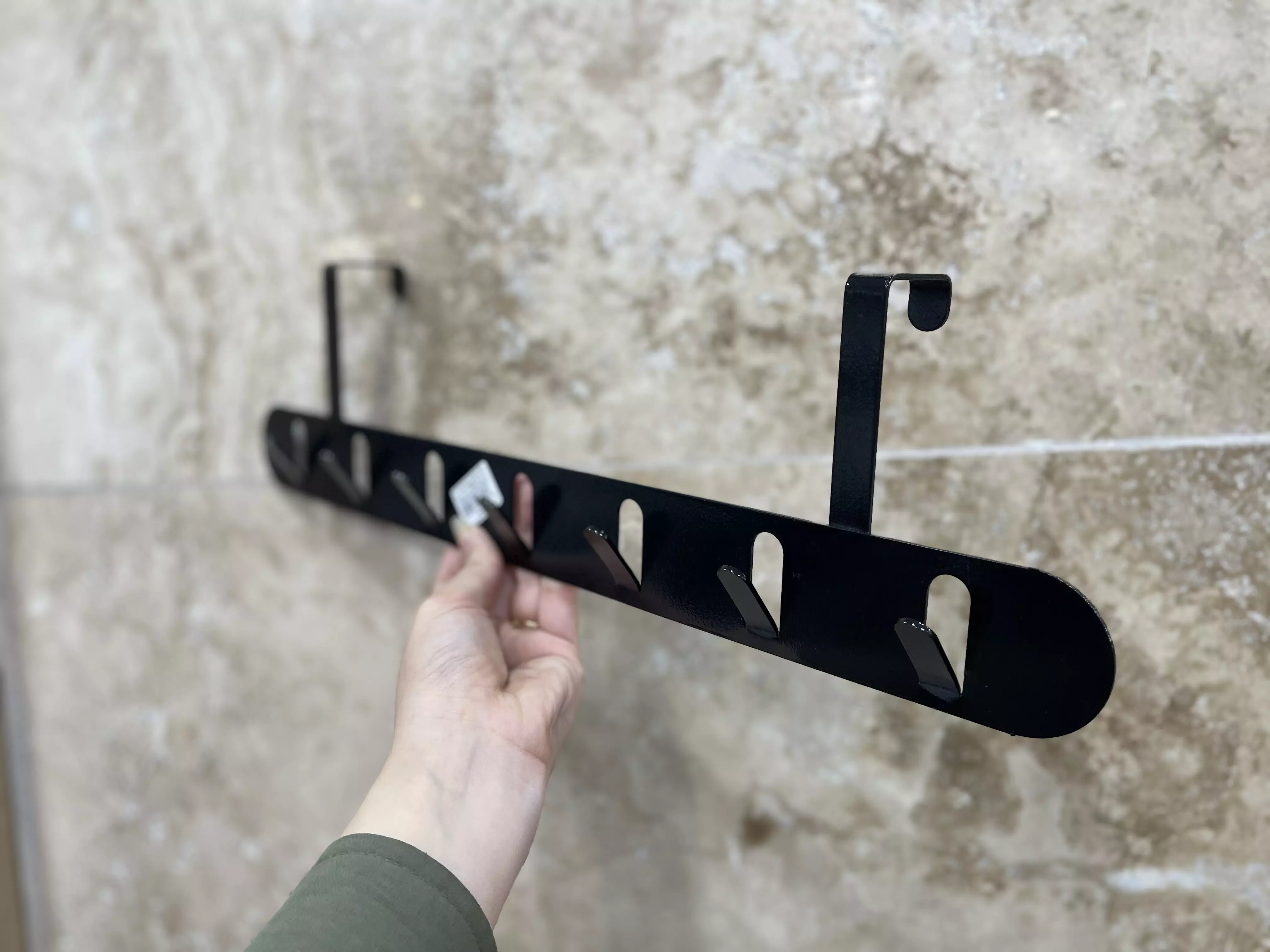 پشت دری مینیمال رهام