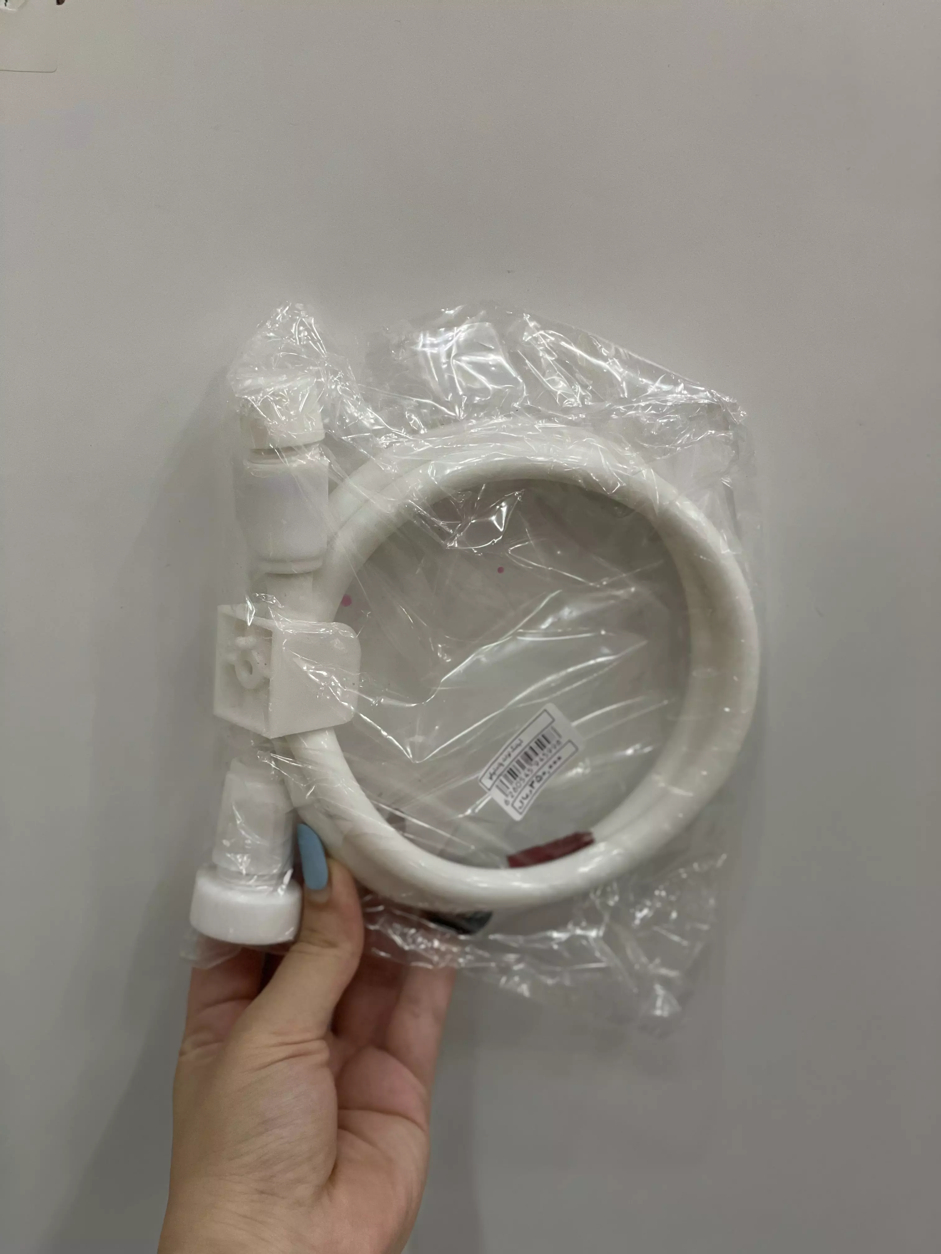 شیلنگ توالت پلاستیکی