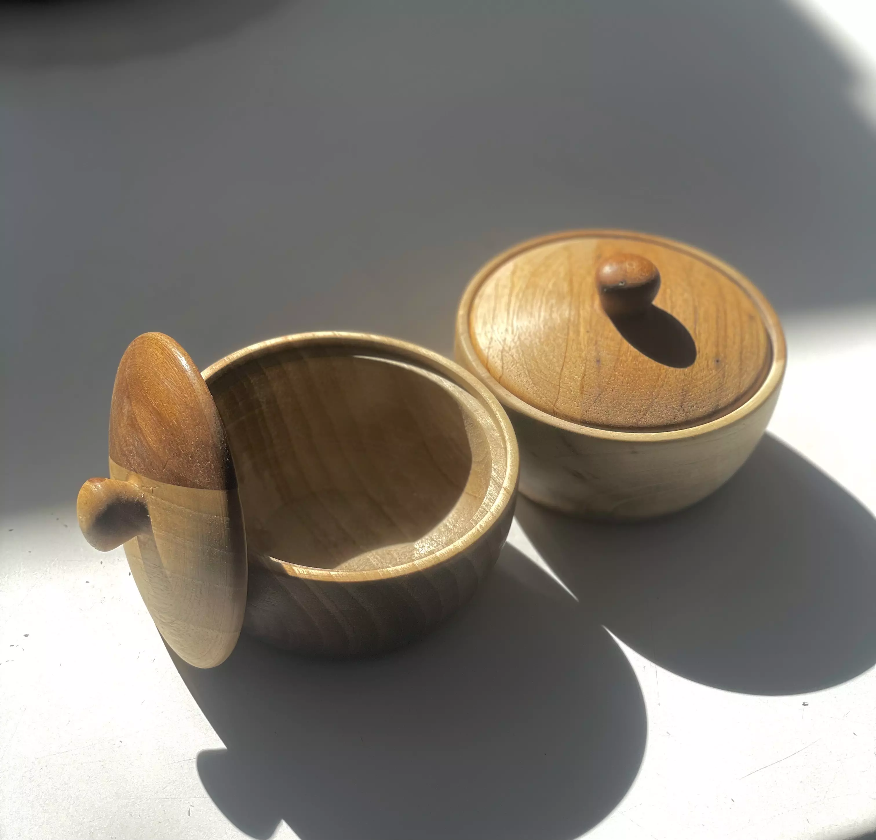 قندان چوبی گردو