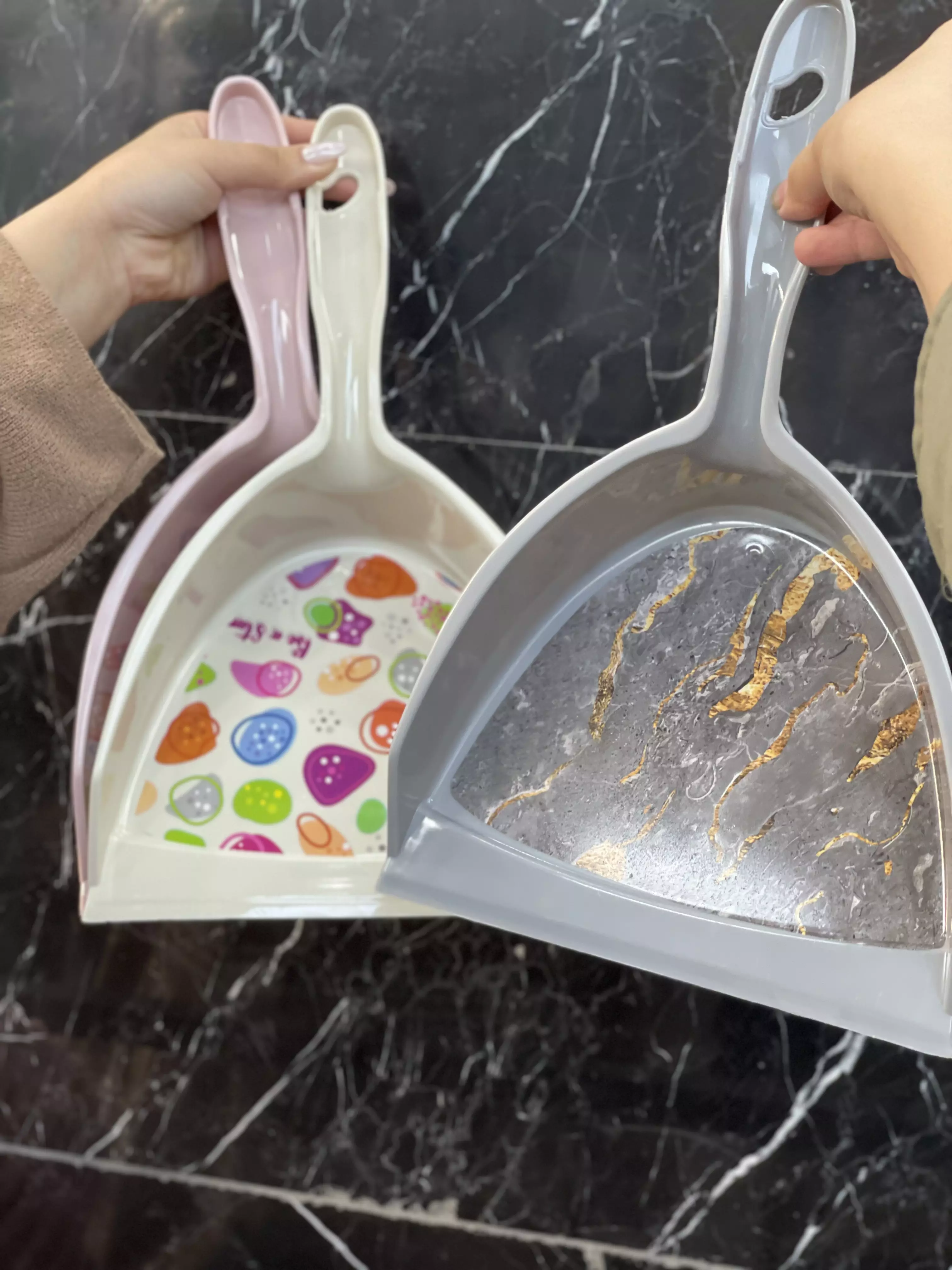 خاک انداز ونوس