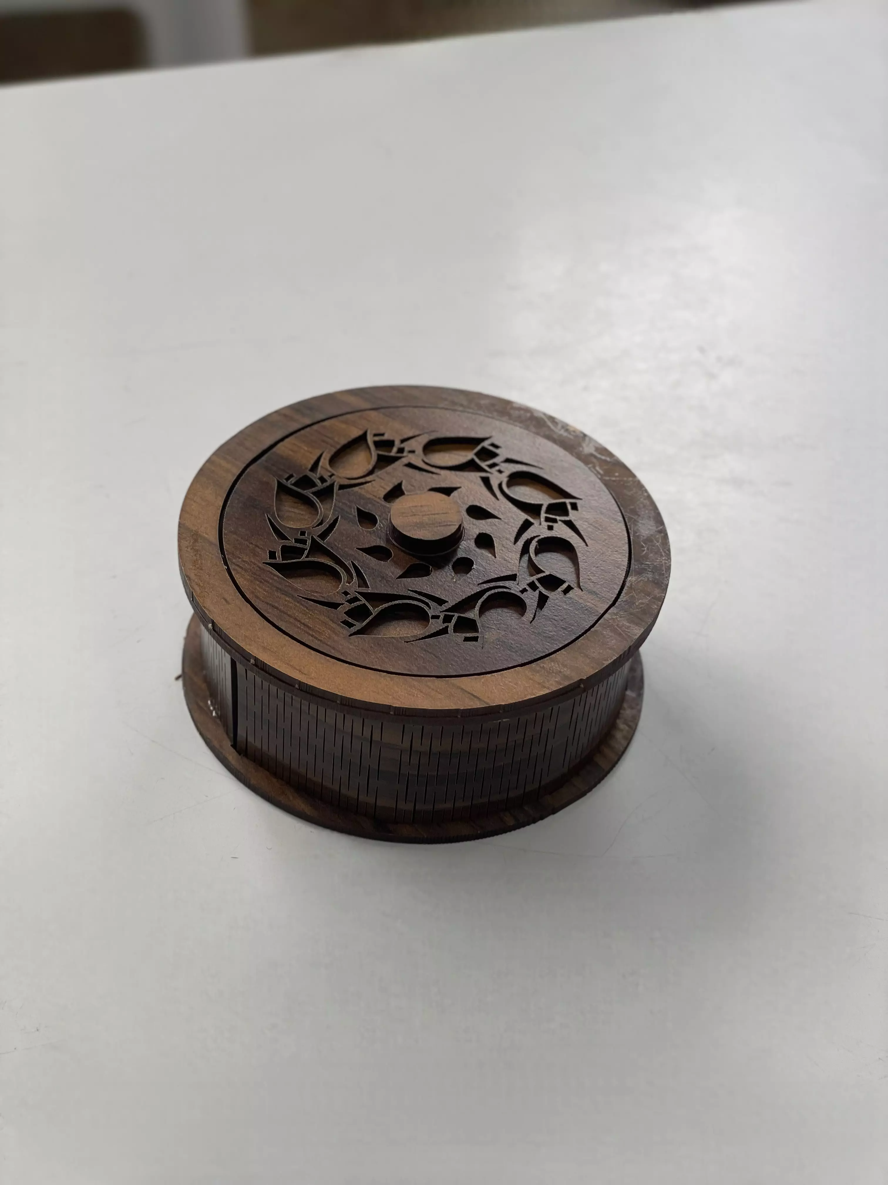 قندان درب چوبی