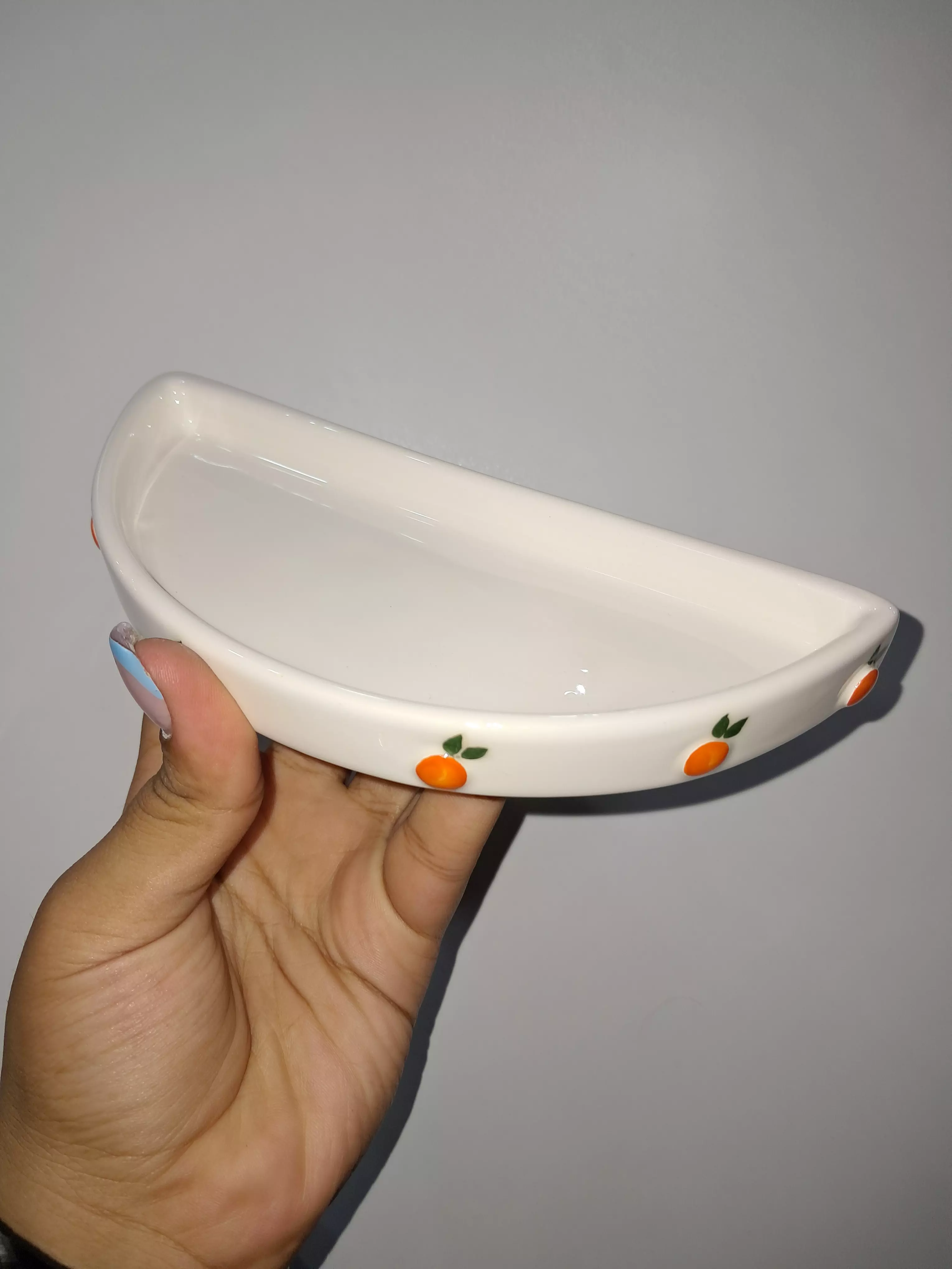 صبحانه خوری نیم دایره مقصود