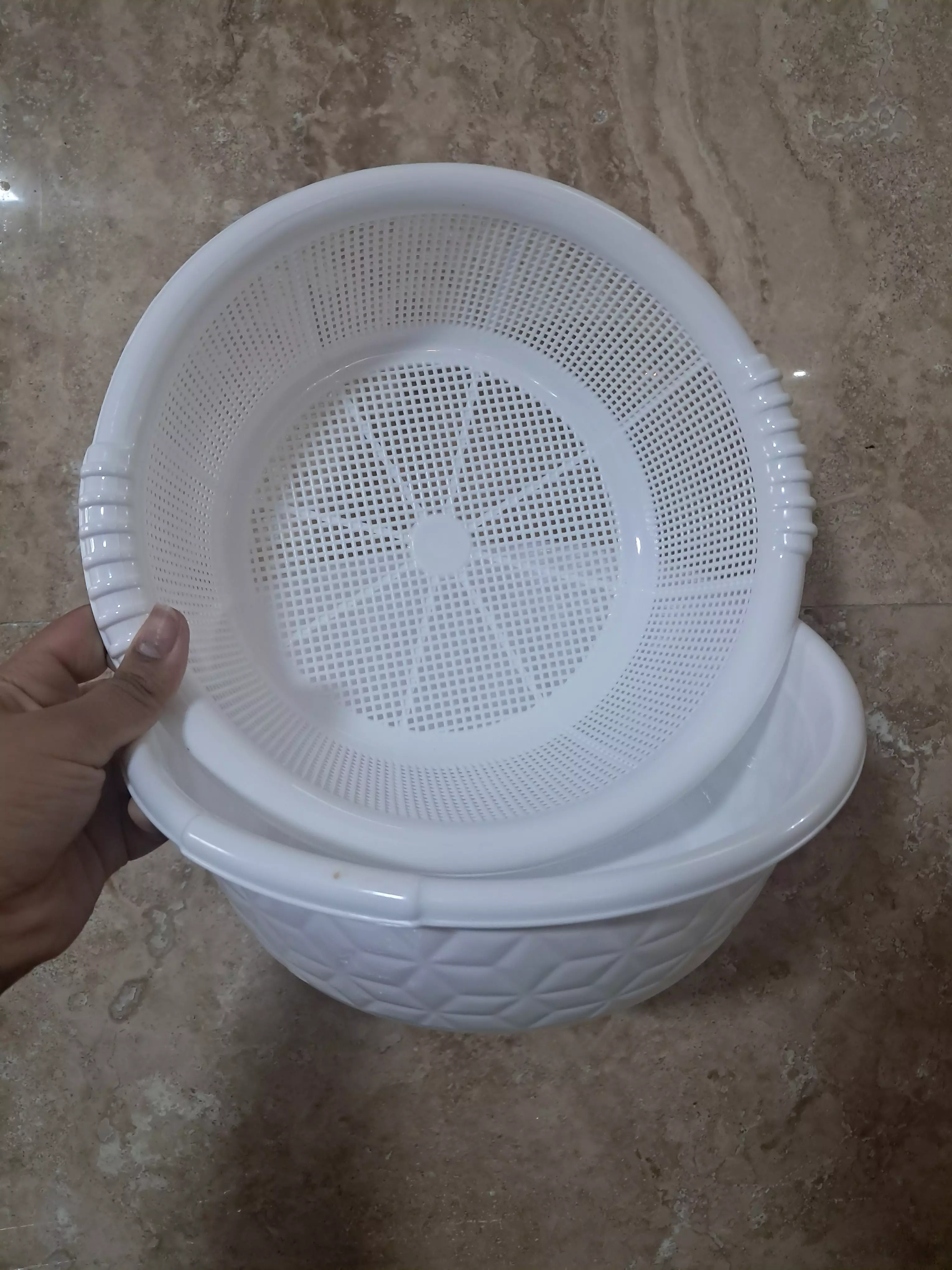 کاسه آبکش ۳۰۰۰فردین