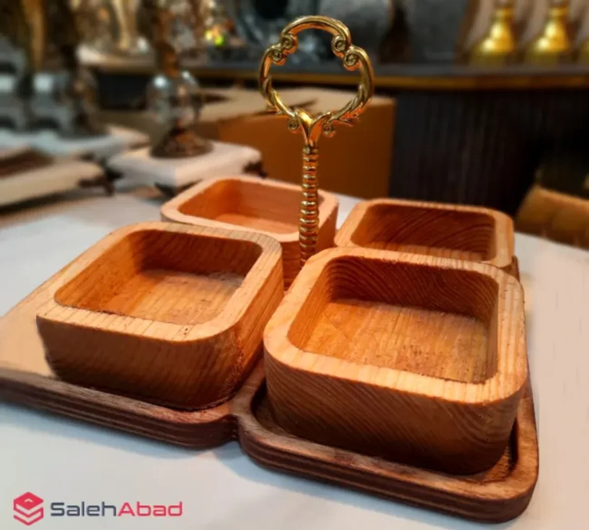 اردو خوری چهار خونه مربع