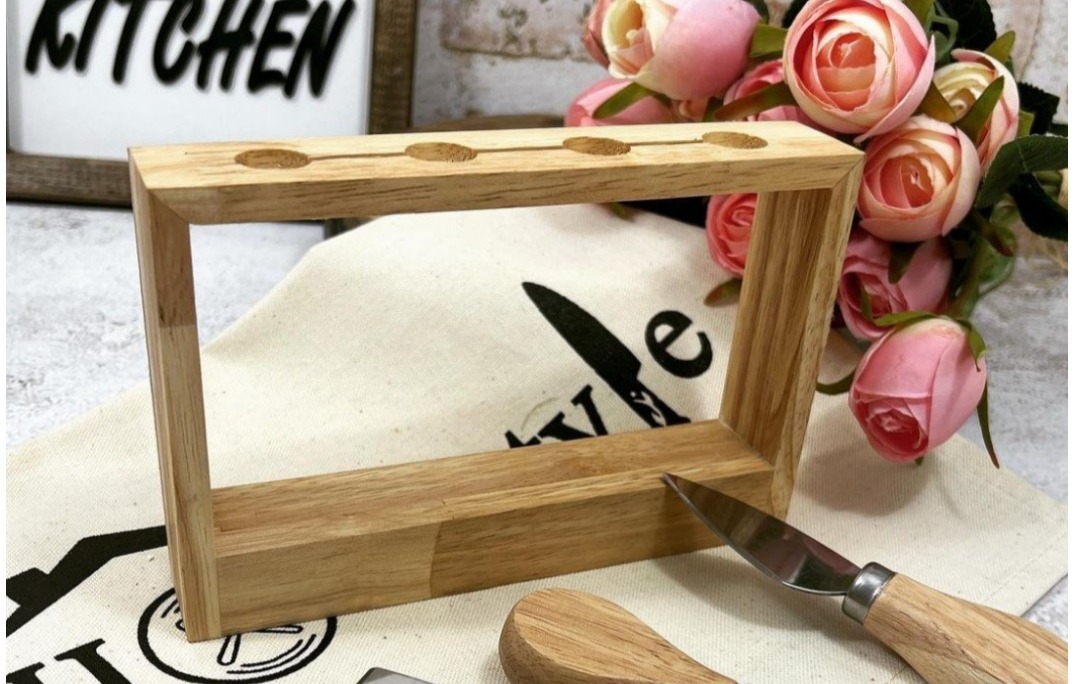 استند صبحونه خوری چوبی