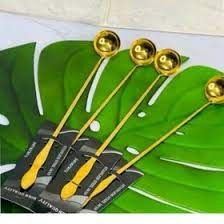 ملاقه شربت خوری طلایی