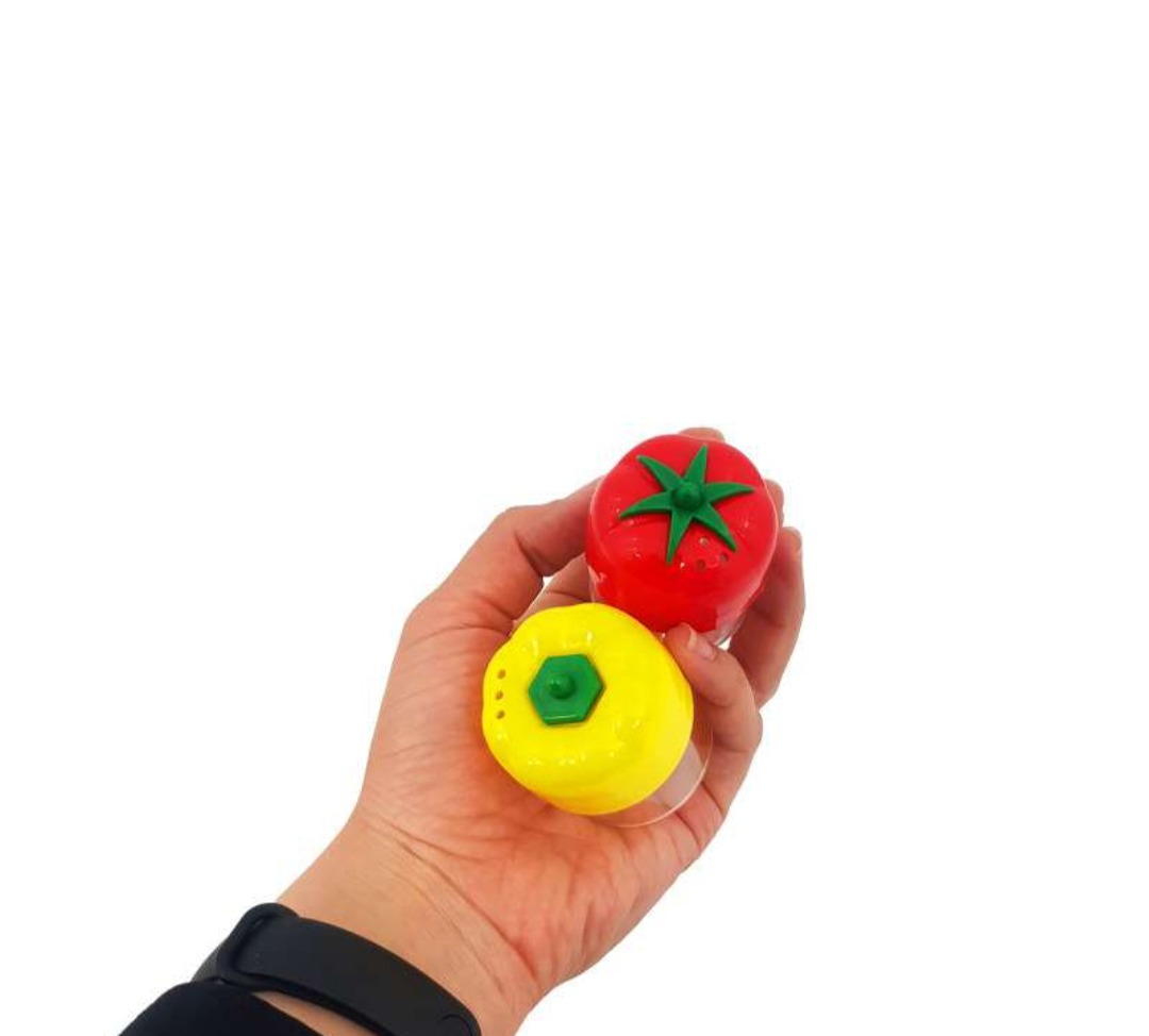 نمکپاش گوجه بزرگ تکی
