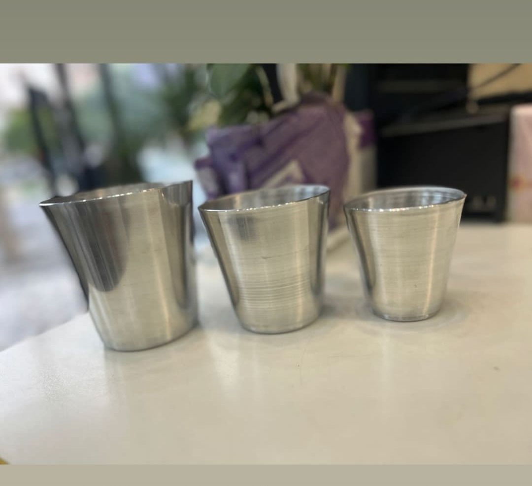 لیوان روی متوسط