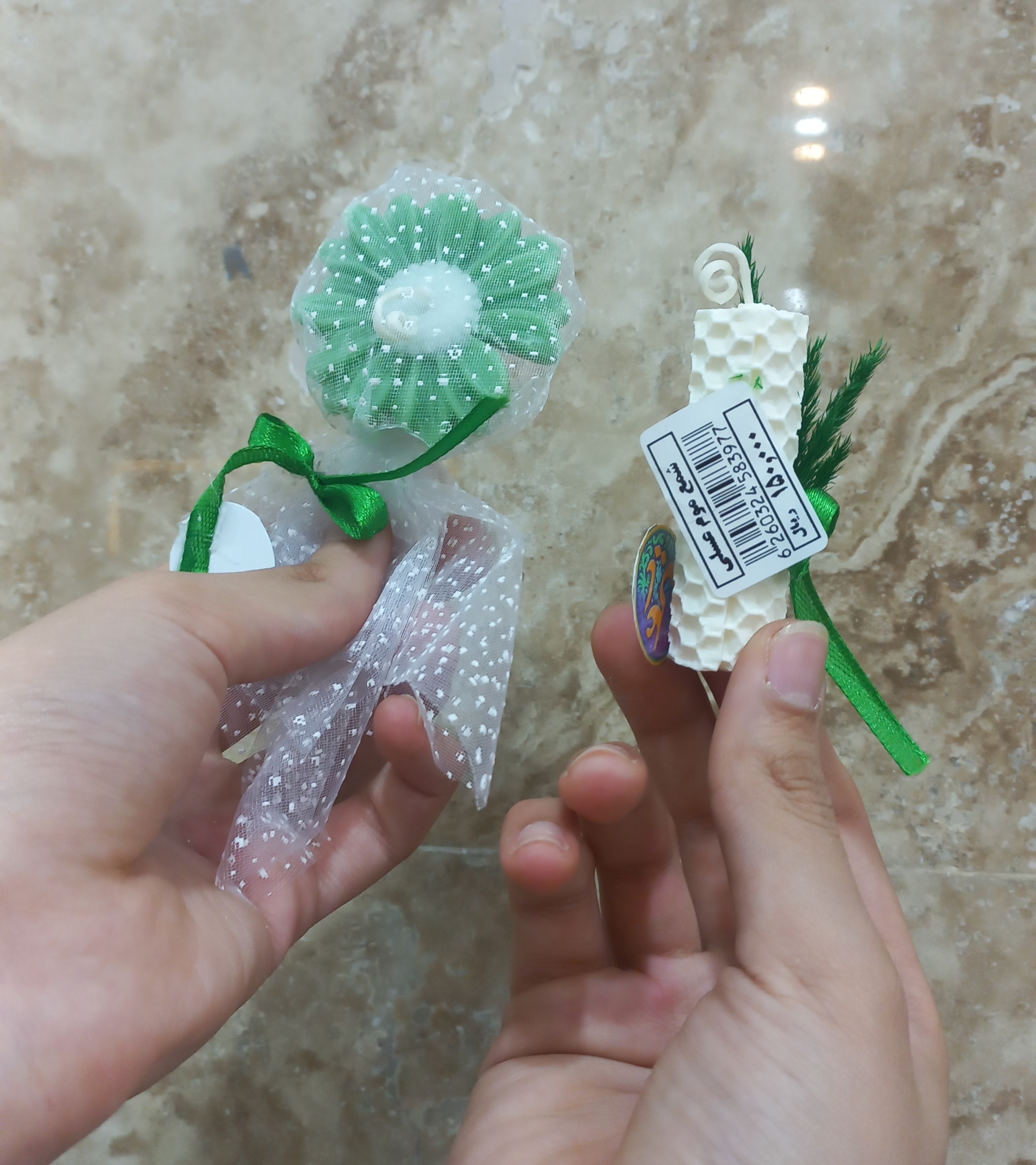 شمع موم عسلی و بابونه